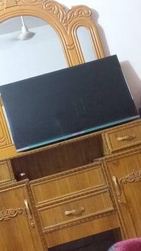 للبيع • كلهن