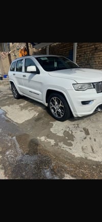 للبيع جيب 2019 خليجي اوفرلاند يعني 1/1 6سلندر مكفولة ماعدا بارد باب قل...