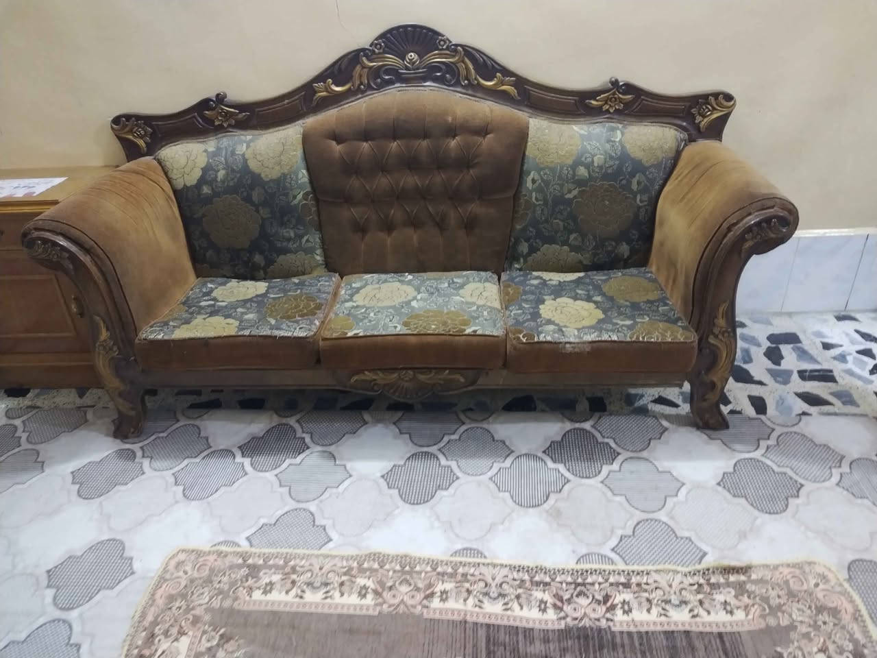 قنفه ب٣٠ قفل يراد ب٧٥ سنادين ٣ فخار كبار ب٢٥ ميز قوي ونضيف ب٢٥ كربلاء كربلاء, العراق


**إذا كنت صاحب هذا الإعلان وتريد حذفه لأي سبب، رجاءا أرسل رسالة إلى الدعم الفني**