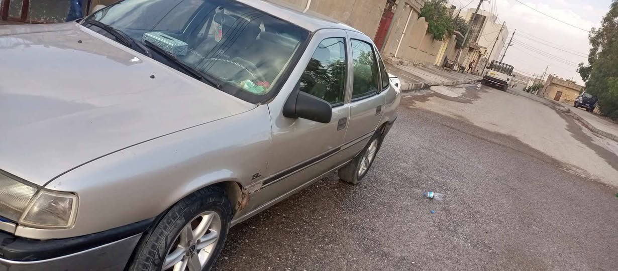 للبيع فكترا حجم ١٨ بي كاربون سعر ٣٥ بي مجال ***********
