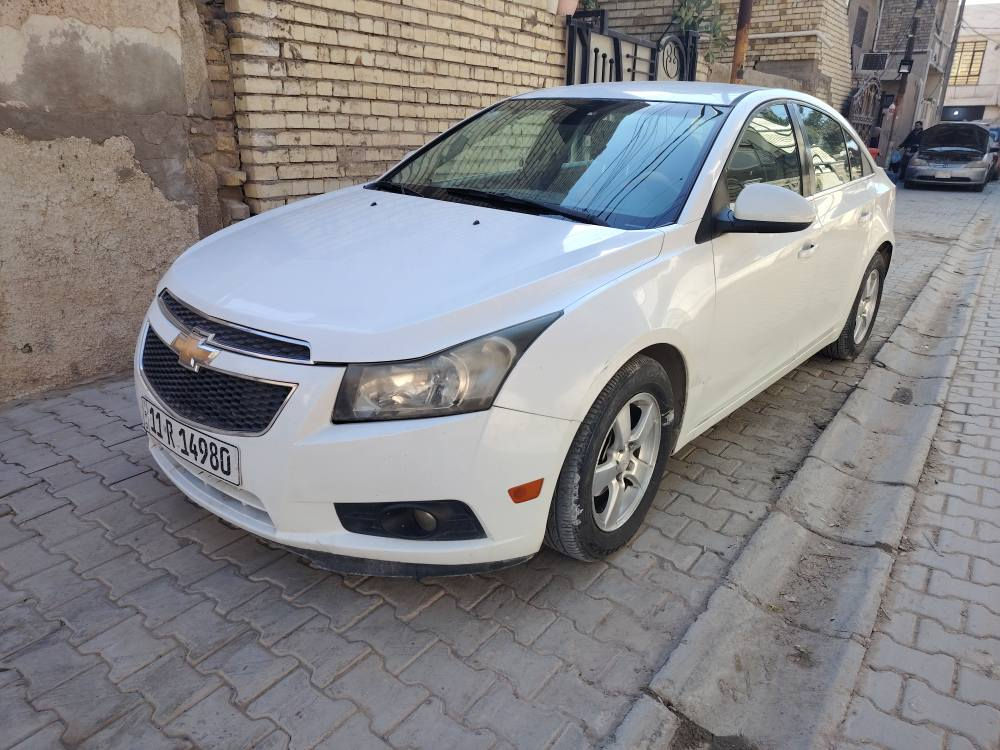 للبيع او لمراوس حس القناعه كروز موديل 2012 بغداد بسمي هزه وسنويه جديده مكينه 1400 توربو نظيفه حيل وبلاديه نقصه فيشه مال كمبريسر وشمعات امانيه مكاني بغداد الدوره للاستفسار  واتساب  *********** او اتصال *********** بغداد, العراق
