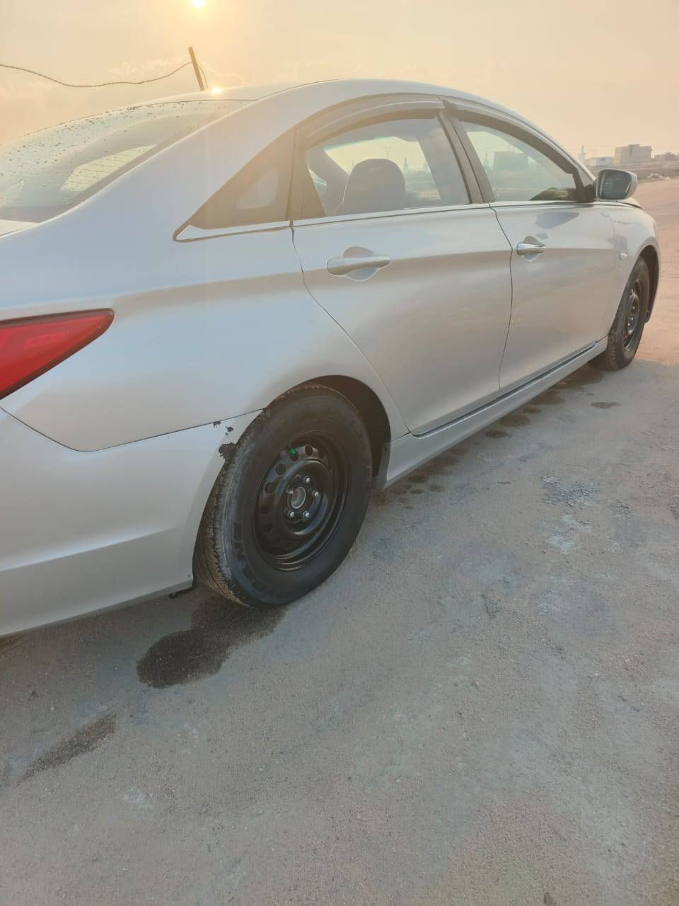 سلام عليكم هوندي سوناتا دخول جديد سياره غاز خط واحد انسه الصرف ول دونز  موديل 14 متوئمه شمالي طبق الاصل بيه وجه مال مرور سياره جديد تخم تاير رنكات ميزانية بلنص حداديه كل جديد لله شاهد تبريد قطعتين السعر 47 وترهم مراوس حسب القناعه ***********
