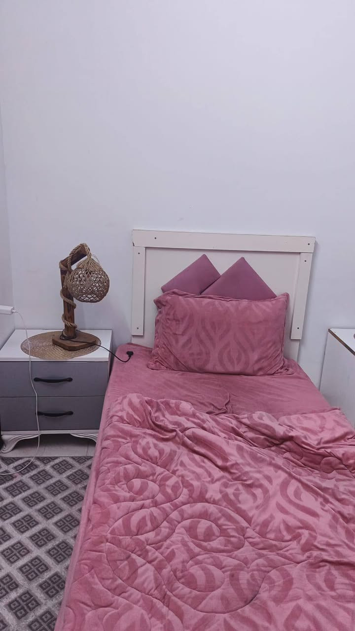 غرفه تركيه 5 قطع سريرين السعررر 300 بيها مجال مكانها قدسيه


**إذا كنت صاحب هذا الإعلان وتريد حذفه لأي سبب، رجاءا أرسل رسالة إلى الدعم الفني**