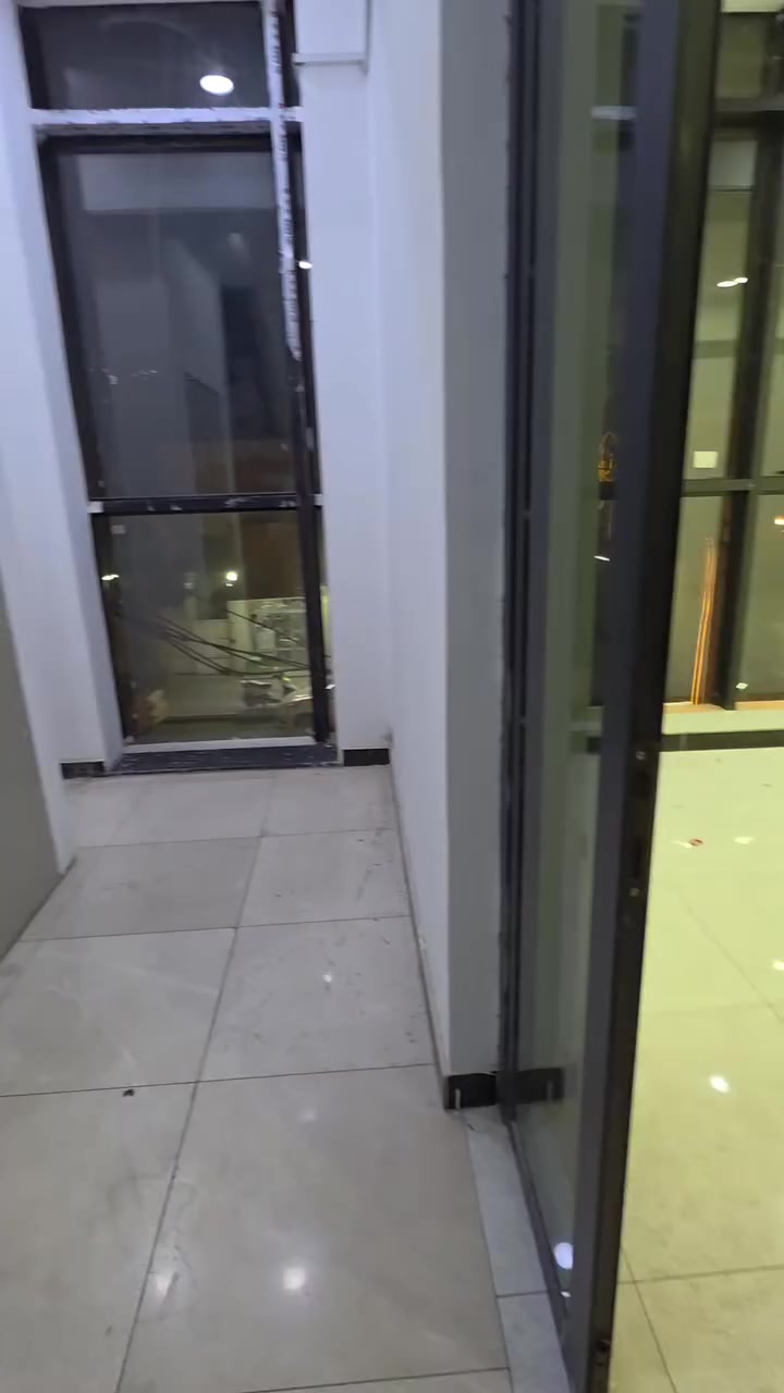 السلام عليكم
♦️طابق تجاري للايجار 
المساحة (110) م 
يصلح عيادات 
البناية مجهزة بمصعد
 يعمل على مدار 24 ساعة 
📍الموقع : العطيفية شارع الدامرجي 

~~~~~~ 
>يوجد لدينا عروض اخرى 
>تعقيب معاملات 
>هدم _بناء _ترميم 
~~~~~~
             مكتب
القمة للأستثمارات العقارية 
العنوان : العطيفية شارع الدامرچي 
'        ☎️        `
***********
***********
