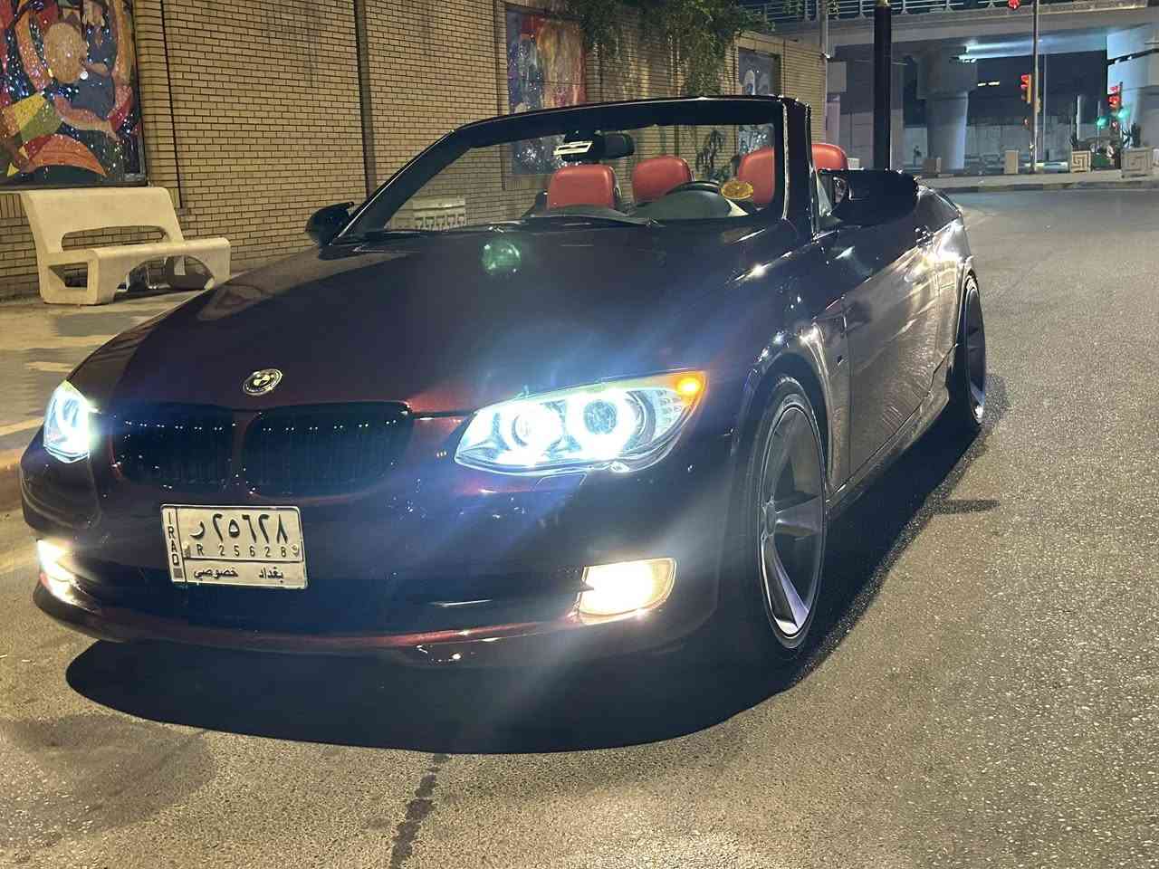 ‏BMW E93 2012 328i

 للبيع او مراوس. سعر١١٥ بيهة مجال للشري. 

محرك السيارة 2800 n52 قبق اسود نوزل قصير 
السيارة من النوادر بل العراق  ماشية ٩٠ مايل 

بيهة صبغ جمالية فقط. كفالة  شواصي. لغود  سيارة كشف حديد يعني. قمارة مو جادر. السيارة فول. موصفات. 
كشنات خزن ميموري. 
رادار امامي
ويل هامان 18 تو سايز . 
شباك M
سبايدر كاربون اصلي. M
مري. M
حساسات امامي. خلفي. 
لايت فيس. لايفت  
صندوك شفط. 
كشنات تتفئة  ستيرن تتفئة 
مري. جاني. قلاب. وية حركت R +شفط 
بصمة فتح وتقفيل من اليدات + ترحيب. اضوية 
تشغيل بصمة 
تحكم اربع جامات تصعيد وتنزيل من البصمة  السيارة +
فتح كشف السيارة من بصمت السيارة خارج السيارة. 
وبعد اكو هواي. شغلات 
مكاني. بغداد الوزيرية 

 

بيهة نواقص. بسيطة   ***********
