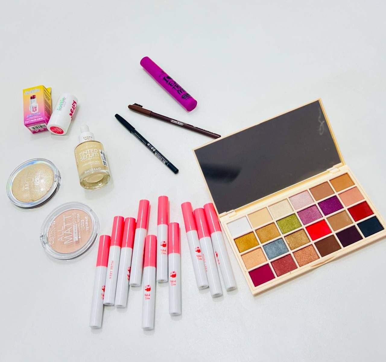 ✨ عرض المكياج الكامل للبنات ✨💄
كل احتياجاتج بباكج واحد يجننن 😍🔥
💗 باليت شدو ظلال بألوان قوية وناعمة
💗 مسكارا تكثيف وتطويل للرموش
💗 تنت سيرم يعطي لون طبيعي ولمعة حلوة
💗 بودرة باودر  ALL MATT لتثبيت المكياج
💗 هايلايتر لإضاءة تخبل ✨
💗 قلم كحل تحديد وحواجب
💗سيت حمر مات  روج ثابت بلون جذاب 💋
💋💋كريم اساس  خفيف ع البشرة
🌸 مكياج كامل بإطلالة ناعمة وفخمة
🌸 مناسب للاستخدام اليومي والسهرات
🌸 ألوان ثابتة وسهلة الدمج 😍
> ﹏﹏﹏﹏﹏﹏ 𓍢ִ໋ 🫧 ✧ 🦢 𓍢ִ໋ 🪞 ﹏﹏﹏﹏﹏﹏
> 𓍢ִ໋🌷‌֒ ✧˚ ༘ ⋆｡˚ ☁️ @إشارة #الجميع #الشعب #جمال #العراق #يوجد #توصيل #الكافه #المحافضات#العراق


**إذا كنت صاحب هذا الإعلان وتريد حذفه لأي سبب، رجاءا أرسل رسالة إلى الدعم الفني**