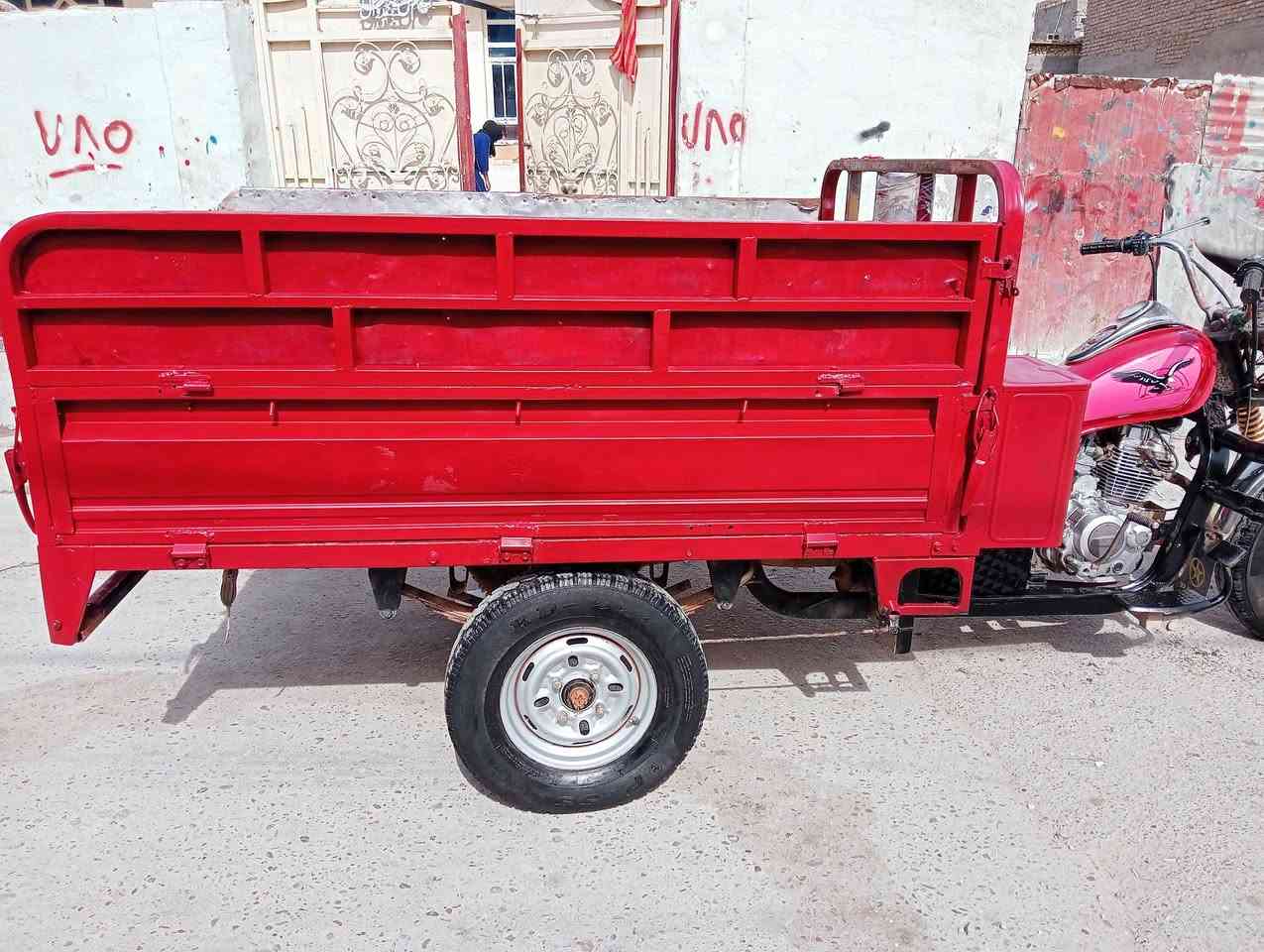 ستوته ديوان موديل 18 

شغاله سلف هندر كهربايات كاملة 

العنوان بغداد مدينة الصدر 

السعر 850 وبيهه مجال 

رقم الهاتف ***********
