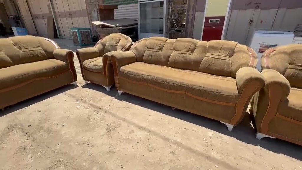 معراض علوش التميمي للأثاث المنزلي الجديد والمستخدم للعنوان الدجيل شارع المحيط مجاور الحسينيه مراسمه للاستفسار الاتصال على الرقم *********** تخم حطاطه نضيف 12 مقعد
 #سعر 225
