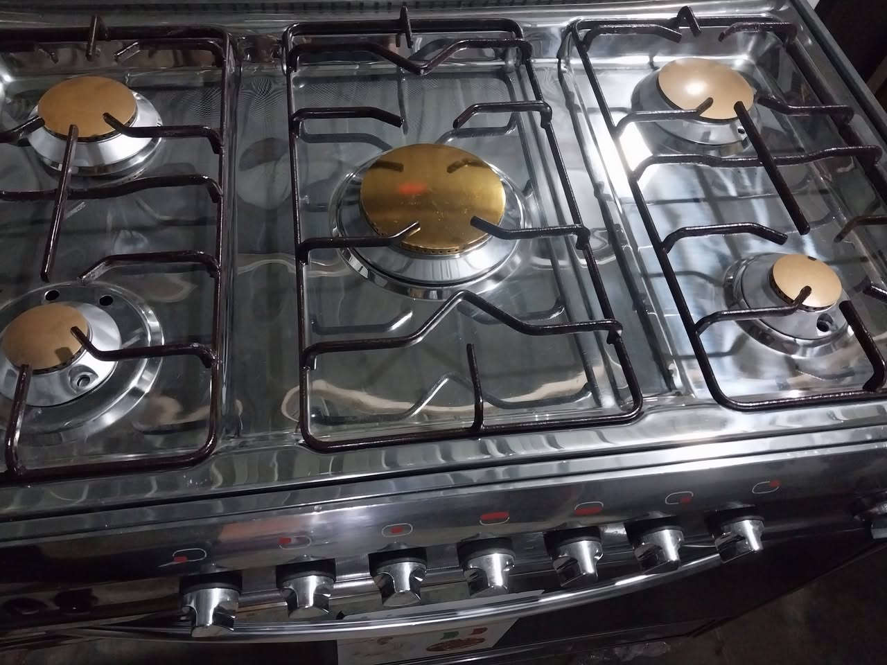 يتوفر لدينا 
انواع الطباخات 
الكريازي 😍
والمصري 😍
مكنسه الكهربائيه 
انواع الغسالات 😍

مدخل الجسر الحبانية 
***********
حارث ##
