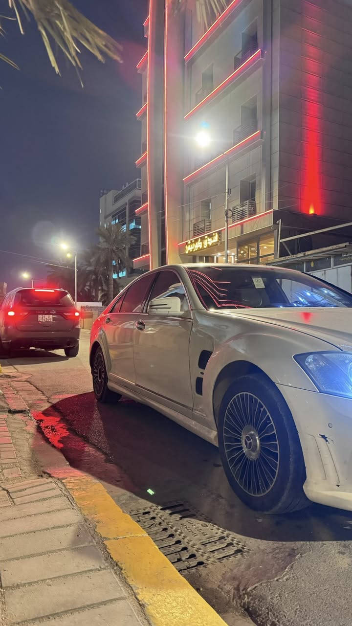 سلام عليكم
ادوات ادوات ادوات  محجوز الها كفاله من الكص وكلشي كفاله سياره  محجوز الها تسجيل تريدها اصولي تريدها ادوات……!!!!!!
مارسيدس 2007 S550 عليها كت من اليابان كلارنس 
الوحيده بلبصره السياره كلش مميزه دعاميه فقط مشدود لها 2013.
بيبان شفط
مسجل خلفي
فتحه
اربع كشنات تادفئه وتبريد
ابواب شفط
برتات كهرباء 5
إضائه داخليه متغيره
جنطه شفط
تلفون خلفي
مقاعد خلفيه منفصله
تبريد خلفي منفصل
شاشه خلفيه عدد اثنين
رادار
كامره خلفيه
تحكم اربع اكشنات
وتكدر تتحكم بلكشن الكدام من الكشن الخلفي ثلاثه وضعيات قياده
شفتات ستيرن
وبعد بيها مواصفات خير من الله مارسيدس ميخلص مواصفات 
مكان سياره بصره رقم لهاتف ***********
