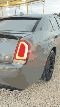 سلام عليكم اوباما مديل 2019 بسمي السيارة السونار مرفق مع الصورة السعر 240$ مع المجال اتصال ***********
