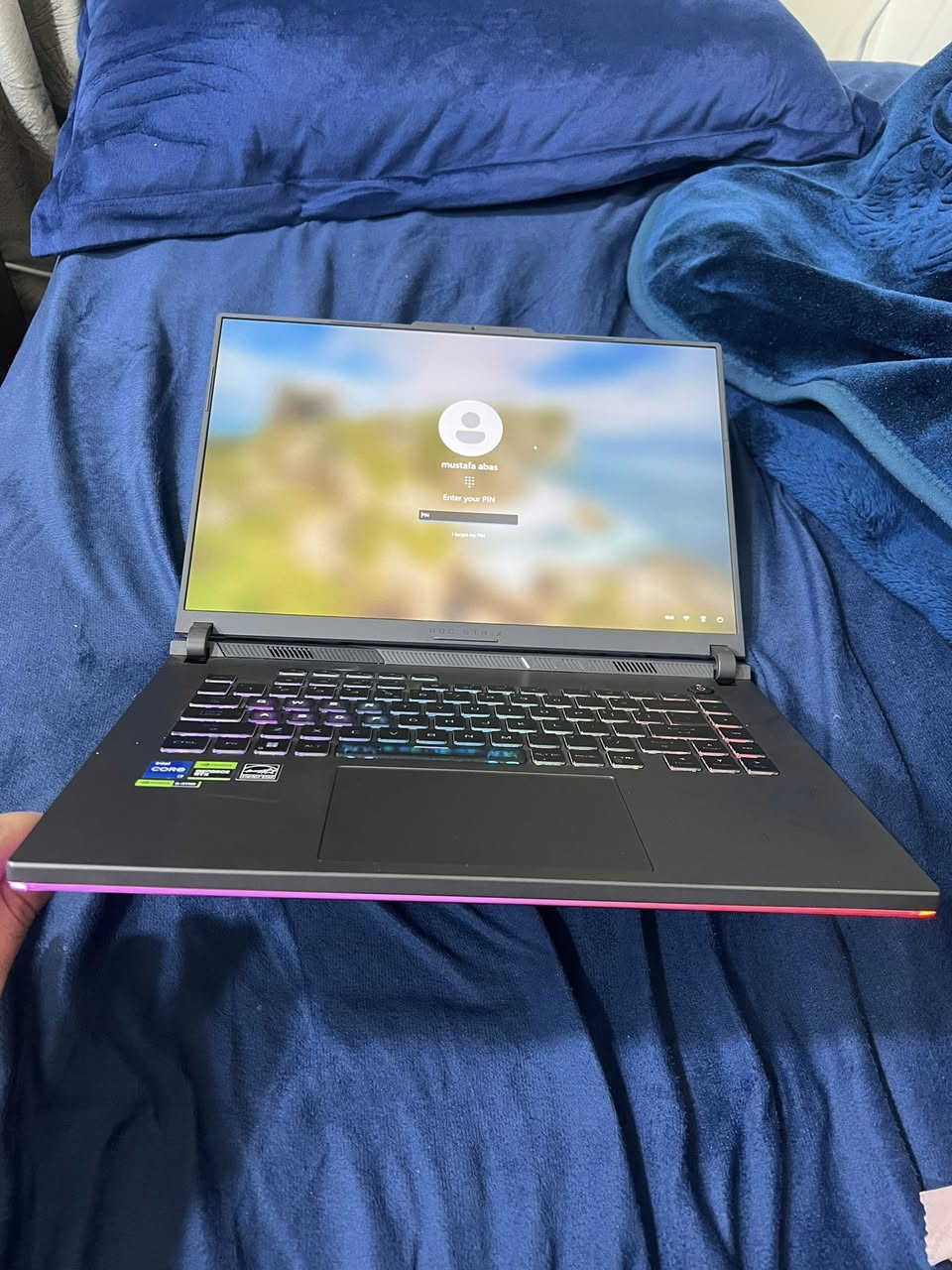 السلام عليكم
لابتوب ROG STRIX G16 نضافة %100
Intel Core i7-13650HX
الأنوية: 14 نواة
Thread 20 :المسارات
5.0GHZ :التردد

الرامات 16GB النوع DDR5

RTX 4060 8GB V RAM كرت الشاشه
140w
حجم الشاشة 16inch
سرعة 165 هيرتز
تخزين 1تيرا M.2
مع الكراتين الي جتي وياه كاملة للبيع بسعر 1,350,000
مكاني الاعظمية 
***********
