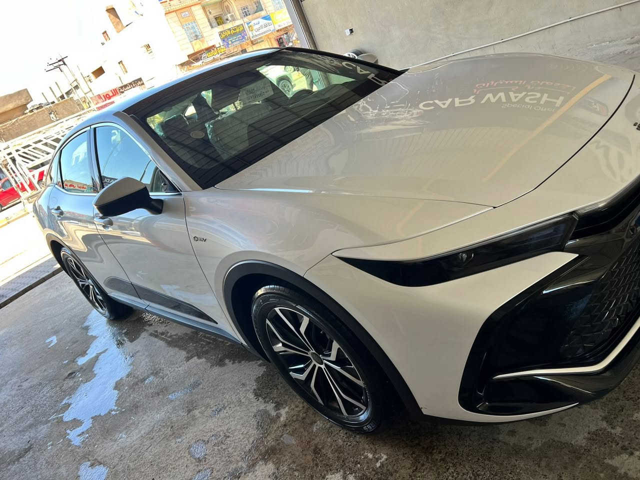 السلام عليكم

تويوتا كروان

موديل 2026

مكفوله كفاله عامه السيارة زيروووو ماشية ٢٠٠٠كيلو فقط 

بغداد, خصوصي سنويه باسمي 

أبيض

جلد

عدد المقاعد 5

هايبرد

الكاميرا الخلفية

سقف بانورامي

مستشعر وقوف

بصمة

مثبت السرعة

شاشة

نظام المفتاح الذكي

نظام فرملة الطوارئ

8 وسادة هوائية

المصابيح الأمامية ليد

أبل كاربلاي

التشغيل عن بعد

أندرويد أوتو

ABS

شاحن لاسلكي

كشافات ضباب

تعليق تلقائي

تحذير مغادرة المسار

نظام إلغاء الضوضاء

تحذير من الاصطدام الأمامي

مثبت السرعة التكيفي

محرك السيارة  2500 

مكان السيارة بغداد للأستفسار الاتصال على الرقم ***********

***********
