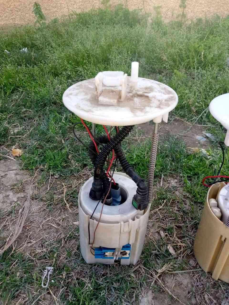 قاعدة كاملة مع فيت بم اصلي كاملة العدد ٢ مال بآلة اصلية سعر ١٠٠ الف وبيها مجال بسيط للاستفسار الاتصال على الرقم *********** العنوان بغداد الزعفرانية
