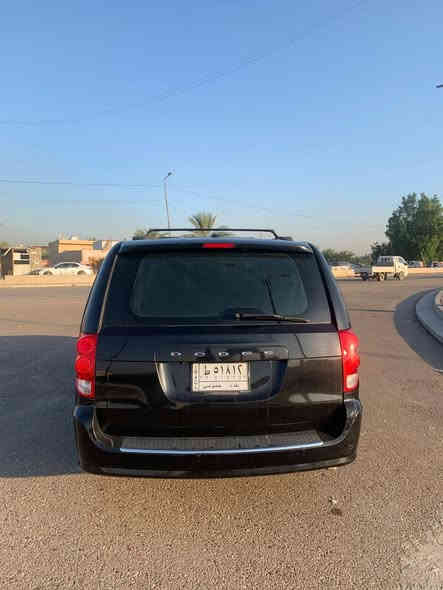 السلام عليكم 
دوج كرفان فئه GT
موديل ٢٠١٩
حادثها جداااا بسيط وبدووووون ايرباك 
فقط جاملغ وبنيد ومبدل بلادي 
جاهزه من جميع النواحي

المواصفات  
بيبان وجنطه كهرباء
كشنات منفصل 
٣ قطع تبريد
شاشه اعطال
فرس سقف 
كشنات جلد مع تدفئه في المقاعد الأمامي 
ستيرن هيتر 
داخل اسود 
مضخم صوت بلادي 
بردات بلادي خلفيه 
فرس وسطي
وباقي مواصفاتها معروفه 
السعر (188)ورقه
رفم بغداد بأسمي فحص وهزه جديد 
تحويل مباشر 
مكاني بغداد كميره قرب الجزيره السياحيه 
*********** سيد أمير
