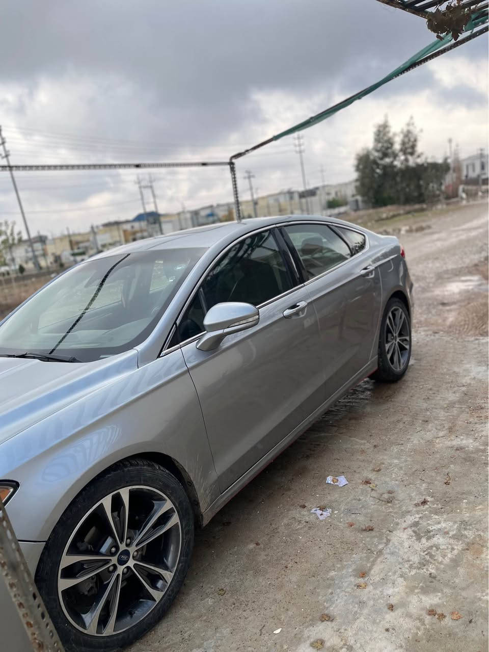 سلام عليكم 
للبيع + مراوس
فورد فيوجن 2020
حادث بنيد جمالغ  بدون دواخل ارباك ستيرن فقط
موافات titanium 1/1 
محرك 2.0 و توربو 🚀
بصمه  ابواب بصمه صندوق بصمه
فتحه
تشغيل عن بعد
ويل كروم
رادارات
كشنات جلد + هيتر + كهرباء
كشنات خزن
شاشه كبير
ستيرن هيتر
لايت ليد
بريك بصمه
و بعد هوايه مواصفات المعروفه
كير محرك شرط ما مفتوح
ماشيه 100
رقم اربيل جديد فحص هزه جديد 
تحويل وكاله نفس اليوم
مكانهه اربيل
سعر 120 و بيهه مجال بسيط
للاستفسار *********** واتساب أربيل, العراق
