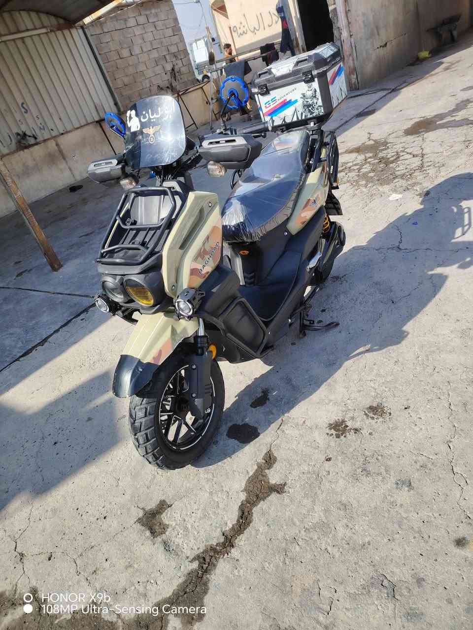 السلام عليكم
للبيع اباكجي بغداد  العسكري2025
استخدام قليل. جدا
نضام تشغيل سويج وبصمه وكرت /قفل ذاتي⚠️
3سرعه واسبورت ونشاط فول
نضام بارك
نضام ار رجوع للخلف/دبل اشاره 
6باتري المسطره حجم الكبير 38امبير حقيقي 
لايت زنون  رماش عالي ناصي 💡
جنطه بوكس حجم كبير 🧳
السعر خاص اذا شراي بيك خير وتدلل
 عنوان حبانيه سيسي 
استفسار اكثر اتصل:
*********** واتساب
