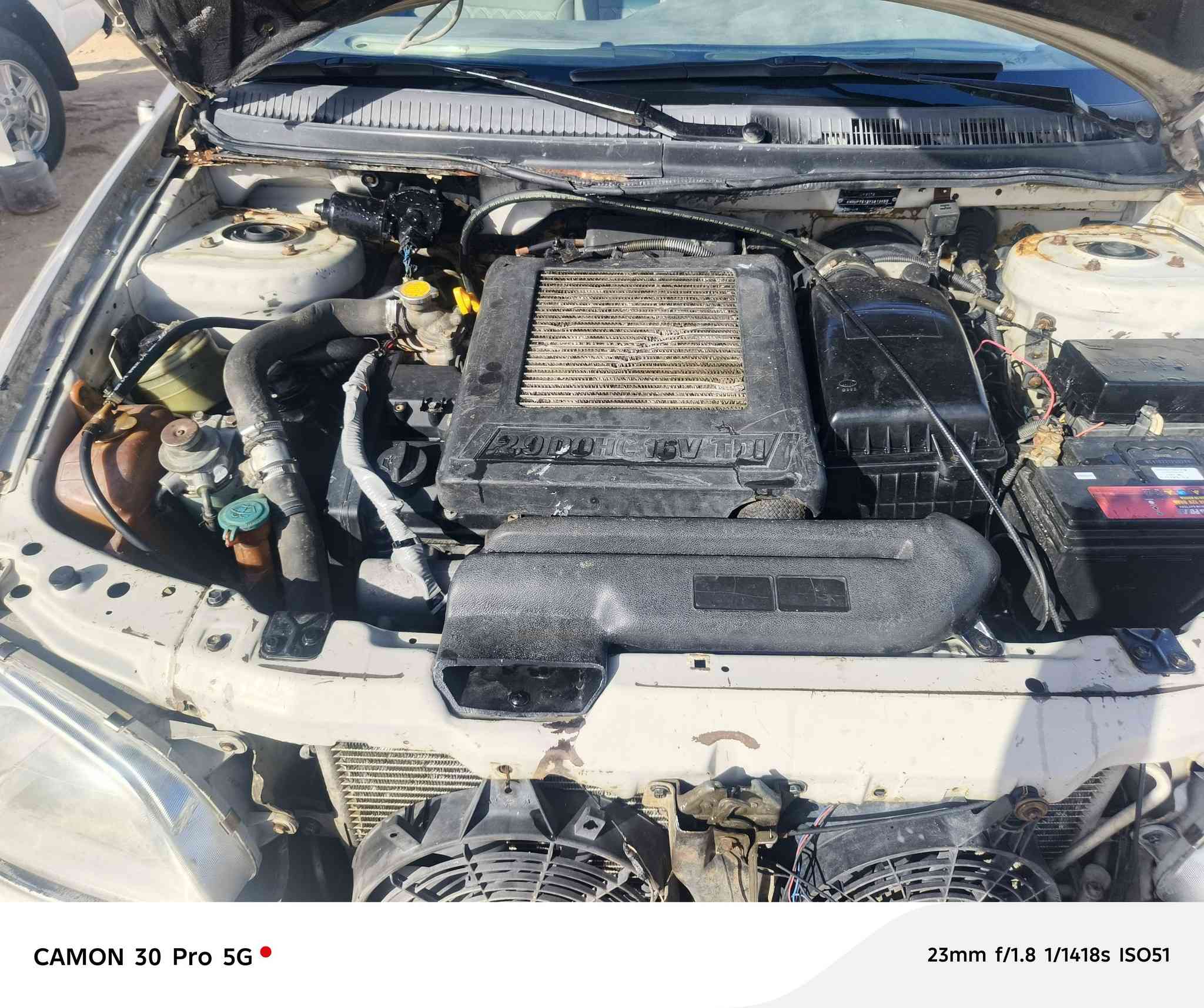 كيا كرنفال كاز كير عادي موديل ٢٠٠٠ رايده   ٤٥ اتصال *********** مكان السماوه
