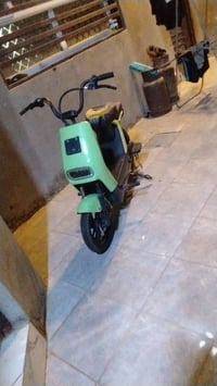 دراجة شحن • ناقصه بطاريات • موديل ٢٠٢٥