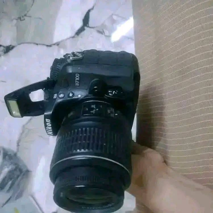 كامره نيكون 7100 للبيع استخدام شخصي النظافة كدام العين
ملحقاتها
بدي
عدسه 55.18 
جنطة
شاحنه
بطاريه
حزام كتف


**إذا كنت صاحب هذا الإعلان وتريد حذفه لأي سبب، رجاءا أرسل رسالة إلى الدعم الفني**