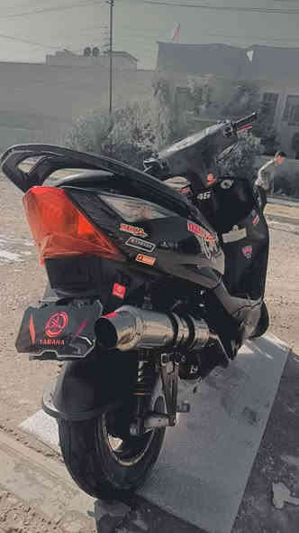 سلام عليكم
ثعلب 🐺
مكينه بلااااد ما ملعوب بيها ابد
دراجه بيها تزويد خارجي فقط
كهربائيات كلها شغاله
لايت زنون 
صدر RDR
قطره Nsy
كلجات امامي خلفي رياضي Nsy 
كل قطعه بيها اصلي ماكو شي تجاري 
سلف رياضي WF 
 تايرات جلاتين
صالنصه BMS_R اصليه
دراجه سعرها 560وبيها مجال بسيييط 
مكاني بغداد الحريه 
***********
