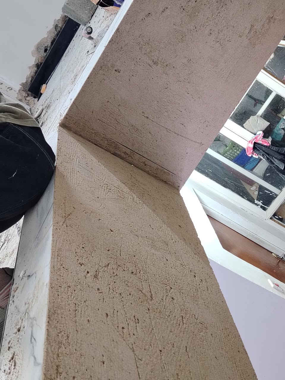 السلام عليكم ورحمة كادر مبيضجية جص وبورك ثنين خلفات شغل درجة أولى مصاطر سرعة ونضافة بالعمل سعر المتر ٦٠٠٠ اتصل وتدلل ***********
متفرغين حاليا
الله يرزق الجميع
