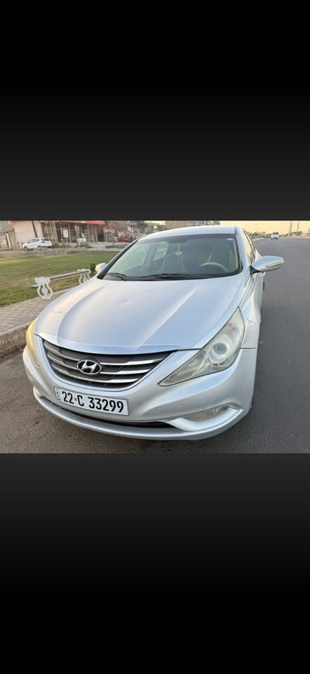 سلام عليكم سوناتا للبيع موديل 11
رقم اربيل بسمي. 
خليجي. محرك دوش 2400 
بيها ضرر جاملغ وره السايق ومصلح  والصفحه الثانيه الهلال 
بيها جلح بلقماره والجنطه 
الصدر تعبان 
 السعر 80. وبيها مجال 
***********
