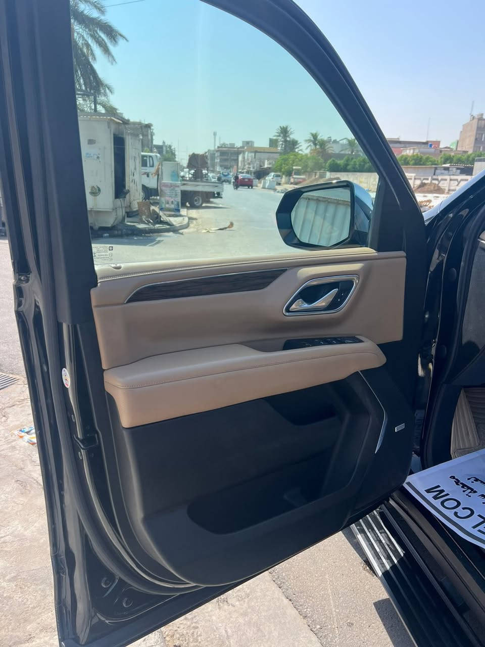 السلام عليكم
تاهو بريمير موديل 2022 
خـليـجـي 
مكفوله كفاله عامه 
رقم بغداد تحويل ثاني يوم 
فول مواصفات اعلى فئه البريمير
 جكات      
٥ كامرات
المواصفات 
عدادات
 الكترونية دجتال ٤ وضعيات
جكات ٤ وضعيات. 
العلامه السوداء
5 كامرات محيطية ٣٦٠ درجة. 
رادارات محيطية أمامي خلفي جانبي. 
داتا شو يعرض معلومات الشاشة على الجامة الإمامة. 
تبريد تدفئة المقاعد الامامية والخلفية  مع تدفئة الستيرن. 
خزن كشنات 2 وضعيات. 
ثلاجة وضعيتين تبريد وتجميد - 5. 
كشنات كهربائي للصف الأول والثالث. 
سقف بانوراما. 
 شاشات عدد 3 تدعم نظام أبل كار بلي ونظام أندرويد أوتو. 
شاحن وايرلس. 
دوسات جانبية كهربائية. 
 تشغيل عن بعد. 
تحديد المسار. 
فتح الصندوق الخلفي بالقدم. 
وباقي الموصفات المعروفة 
وكالة المنصور 
موقعها بغداد المنصور
للاستفسار فقط اتصال:***********
*مغلفه ppf سعره30ورقه
سعر سياره53ونص يعني530ونص ورقه
ماشيه سياره116km
