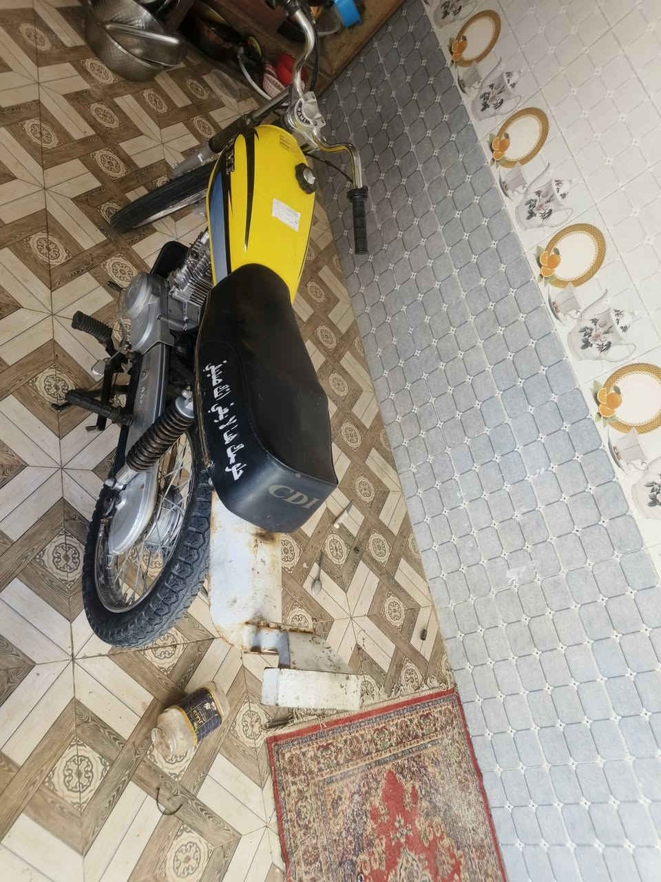 البيع السعر 450 وبيه مجال الدراجه كلك كلك مكفوله من سرقه العنوان سماوة ناحيت سوير رقمي ***********
