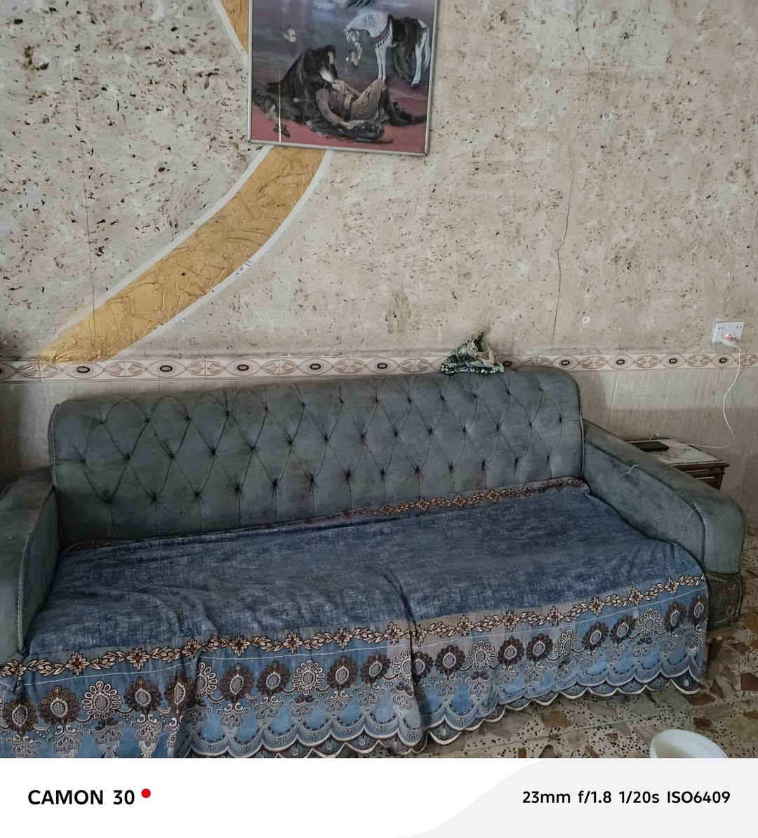 تخم للبيع مستعمل السعر 100
لمكان حي اور


**إذا كنت صاحب هذا الإعلان وتريد حذفه لأي سبب، رجاءا أرسل رسالة إلى الدعم الفني**