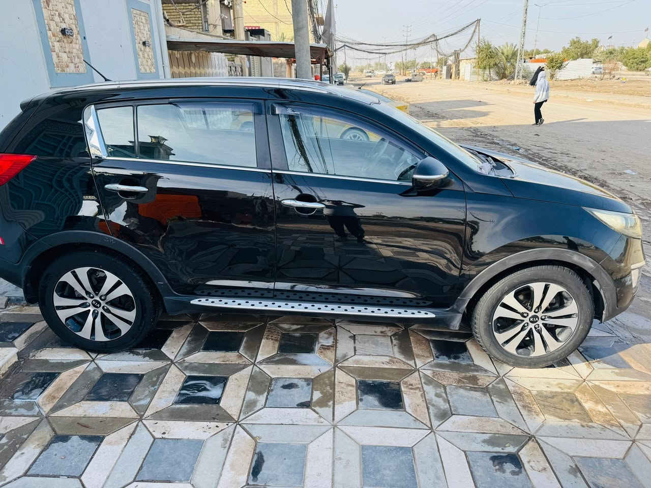 سلام عليكم
كيه سبورتج البيع
موديل 2011 مكفوله كفاله عامه
ماعده بارد قليل بل باب الخلفي
خمسه ويل كب شاشه
كامره حساسات خلفيه
اشاير بل مري تحكم ستيرن
مكينه 2500مام فتوحه
تخم تاير حداديه جديده
رقم أربيل جديد بسمي
المكان نجف
السعر 140وبيه مجال قليل
رقم موبايل ***********
