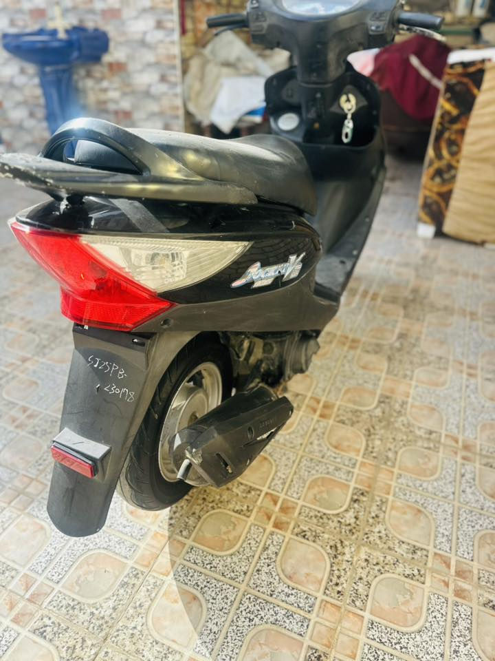 كامكو V2 كفاله عامه ماشيه 14 ألف السعر 750 وبيها مجال مكاني قضاء النصر ***********
