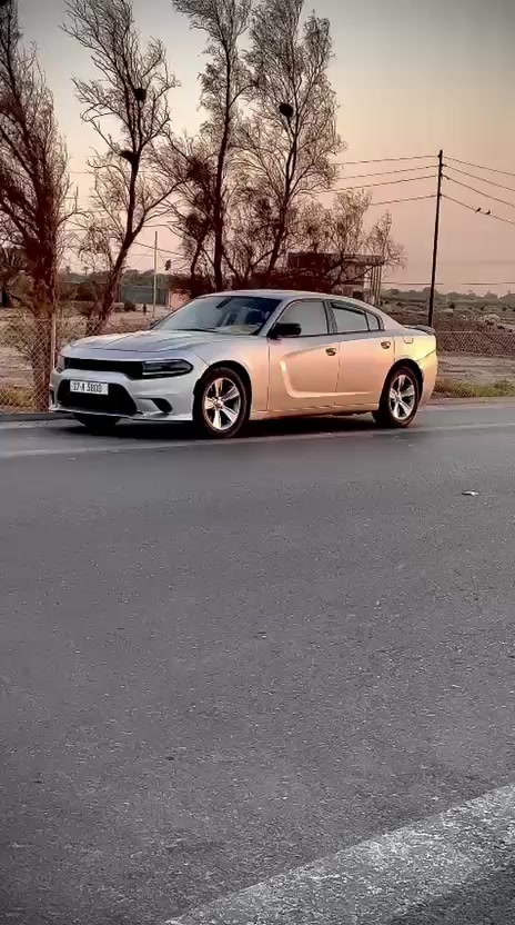 سلام عليكم جارجر خليجي موديل 2017اصل رقم الجديد بسمي تحويل بيومك  حداديه  ومنضومت تبريد كله جديد تخم تاير  مصار 10تيام شديته مكينه مال 22  اخوان اني مكلف بنشر باقي التفاصيل عله هذا الرقم مكانه *********** السعر 170وبيه مجال
