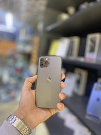 12 برو ماكس بطاريه ١٠٠ سعر ٢٩٥ 🤩 دبل شريحه استفسار اكثر خاص او ع رقم 0...