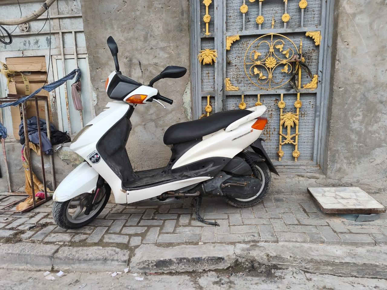 سلام عليكم شباب سكنس للبيع سعر 525 رقمي *********** بيع مستعجل دراجه خير من الله
