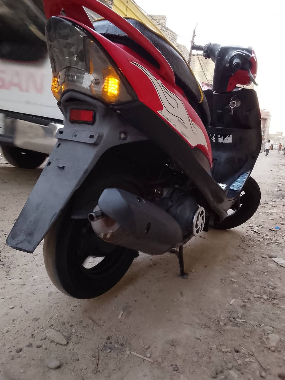 ماكس عدله نضيفه ومرتبه عوزه بس كابريتر سعر 600 عنون بغداد بلديات ***********
