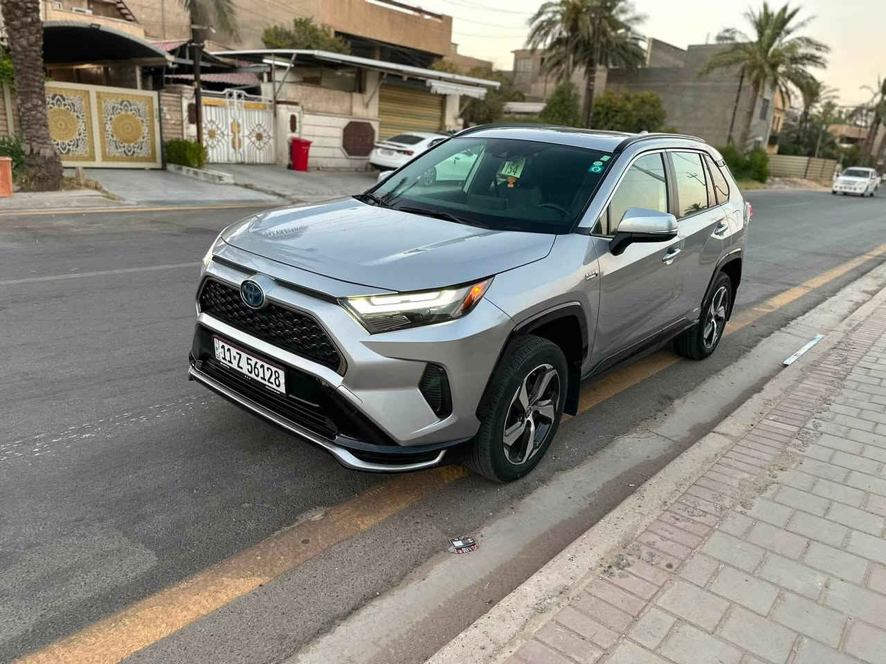 TOYOTA RAV4  PRIME HYBRID SE 2024
 
📍السيارة موجودة في بغداد العامريه 

تويوتا  راف فور  برايم هايبرد + بلكن SE 
المسافة المقطوعه 28250mi
اللون :- سلفر  
المحرك 2500cc هايبرد 
الموديل 2024
مرقم بغداد 

 

                  ======= الاضافات👇👇 ======
فتحة 
شاشة كبيره انفكيشن. 
دفع رباعي 4x4.
رادار امامي 
 مانع تصادم
تصحيح مسار
مانع انزلاق
تحديد مسرب .
نقطة عمياء .
مثبت سرعة
هاند بريك كهربائي 
كاميرا خلفيه
كراسي مخمل  
كراسي كهرباء 
طارة مدفية .
كراسي مدفية 
بصمه أبواب
بصمه تشغيل
تحكم ستيران 
تشغيل عن بعد سياره 
ويل قياس  18  .
اضويه اماميه زنون LED
كشافات ضبابي LED 
اضويه خلفيه LED
حساسات خلفيه 
باب خلفي كهرباء
نظام GPS+ خرائط 
3 انظمة قياده Sport /ECO / Normal
كندشن مركزي امامي + خلفي 
بلوتوث 
مدخل AUX + USB

🚗🚗 السيارة  بدون حادث مكفوله 🚗🚗

للتواصل /  ***********
