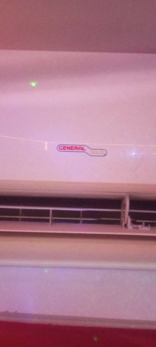 سلام عليكم عندي سبالت عدد 2البيع  يشتغل مابي عيب سعر 250كل واحد


**إذا كنت صاحب هذا الإعلان وتريد حذفه لأي سبب، رجاءا أرسل رسالة إلى الدعم الفني**