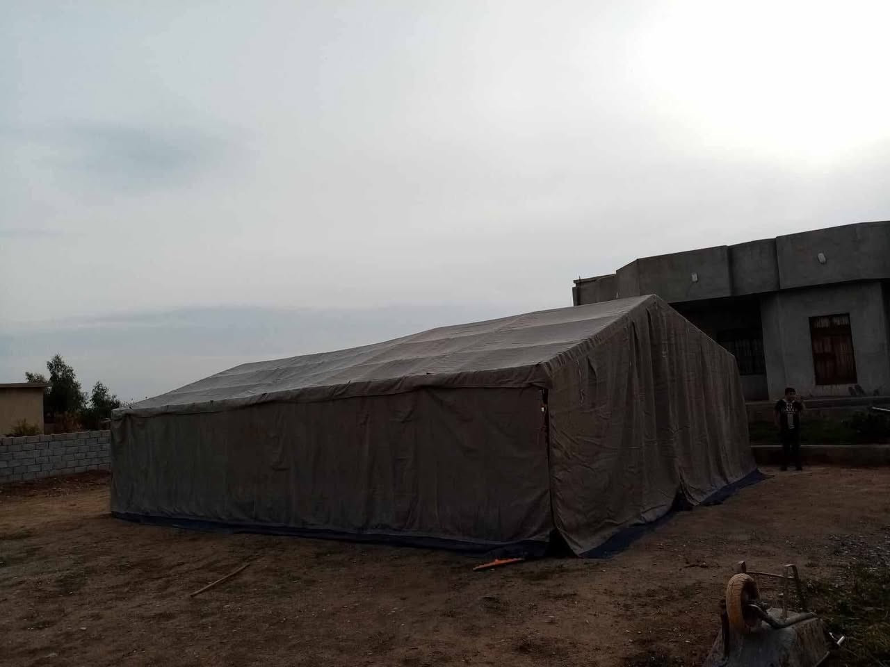 السلام عليكم
چادر للبيع
الچادر قطعتين (2) عشره بعشره 
الطول (10 م)
العرض ( 6م)
للاستفسار الاتصال على. 
هذا الرقم 👇
(***********)
