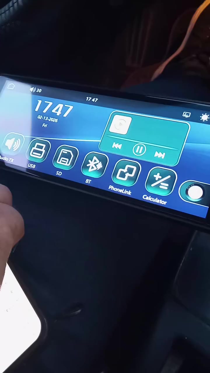 السلام عليكم كاربلي مع داش كام
جديد غير مستعمل خلي سعر ومليون عافيه


**إذا كنت صاحب هذا الإعلان وتريد حذفه لأي سبب، رجاءا أرسل رسالة إلى الدعم الفني**