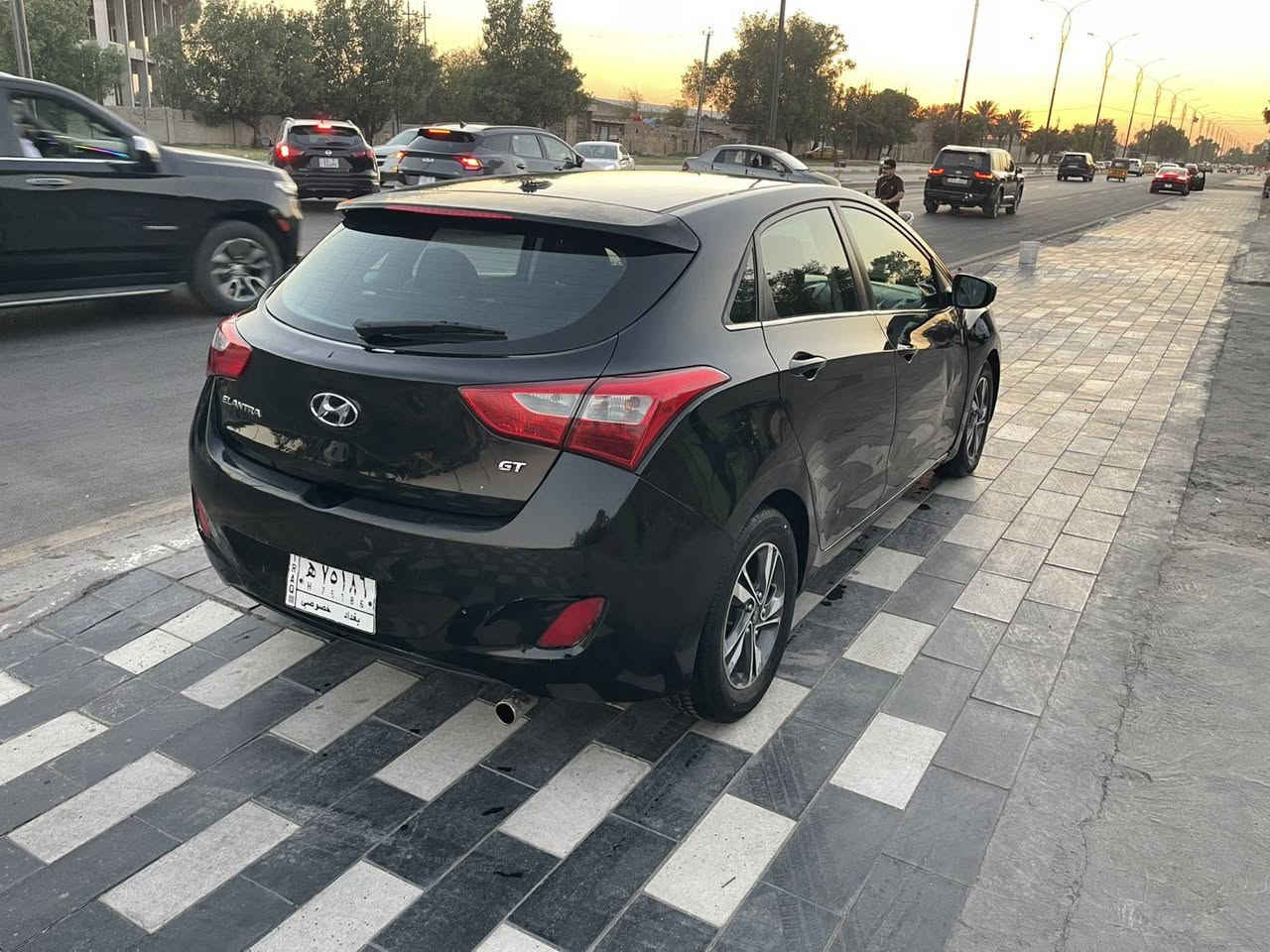 السلام عليكم النترا 2016 مكينه 2000 ماشيه 98 وارد امريكي بيها صبغ بامريكا قطعتين بدون اي دواخل كير ومكينه لاصرف ولا بخار صدر تايرات تبريد كله جديد مواصفات كشن تدفئه تبريد تحكم جهتين حاكيه حساسات كامره دواره صندوك بصمه السياره جاهزه من كلشي مكانها بغداد السعر 82 وبيها مجال ***********

