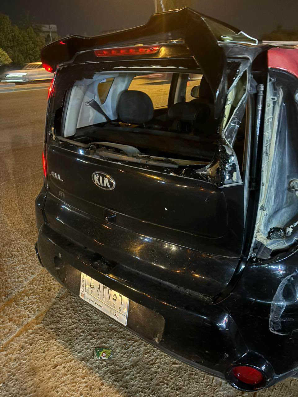 كيا صول موديل ٢٠١٦ حادثها بمريكا جنطه وبالعراق نفس حادث  باقي مكفول سياره مصلحه وما بيها اي نقص مكينه الفين ماشيه ٩٨ ميل مكاني بغداد الضباط السعر ١٢٠ رقمي *********** بغداد, العراق
