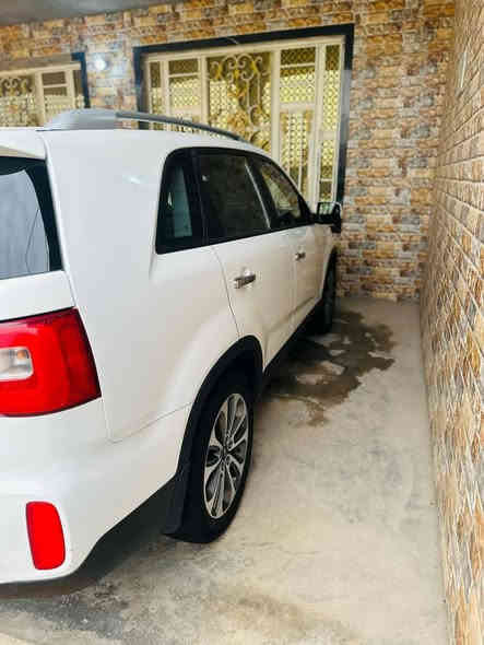 سلام عليكم كيا سورنتو للبيع موديل 2015  مكفوله كفاله عامه رقم بغداد الدولي 11 بسمي كويتي  تخم تايررر
 مكينه 6 سلندر  خليجي  7راكب بصمه  2 ابواب بصمه 
كير محرك حداديه مكفولات  
 

الموصفات  السياره( ترحيب مع اناره مانع انحدار  مري شفط كشتات جلد بيجي تبريد ثلاث قطع جطه شفط

 يدات نيكل نظام ايكو    حساسات خلفيه وامامي تبريد تدفئة دبل بالجكتور )  سياره جديده بمعنى الكلمه  

مكان الديوانية قضاء سومر / لاتصال على الرقم ***********  / سعر 215/وبيه مجال
