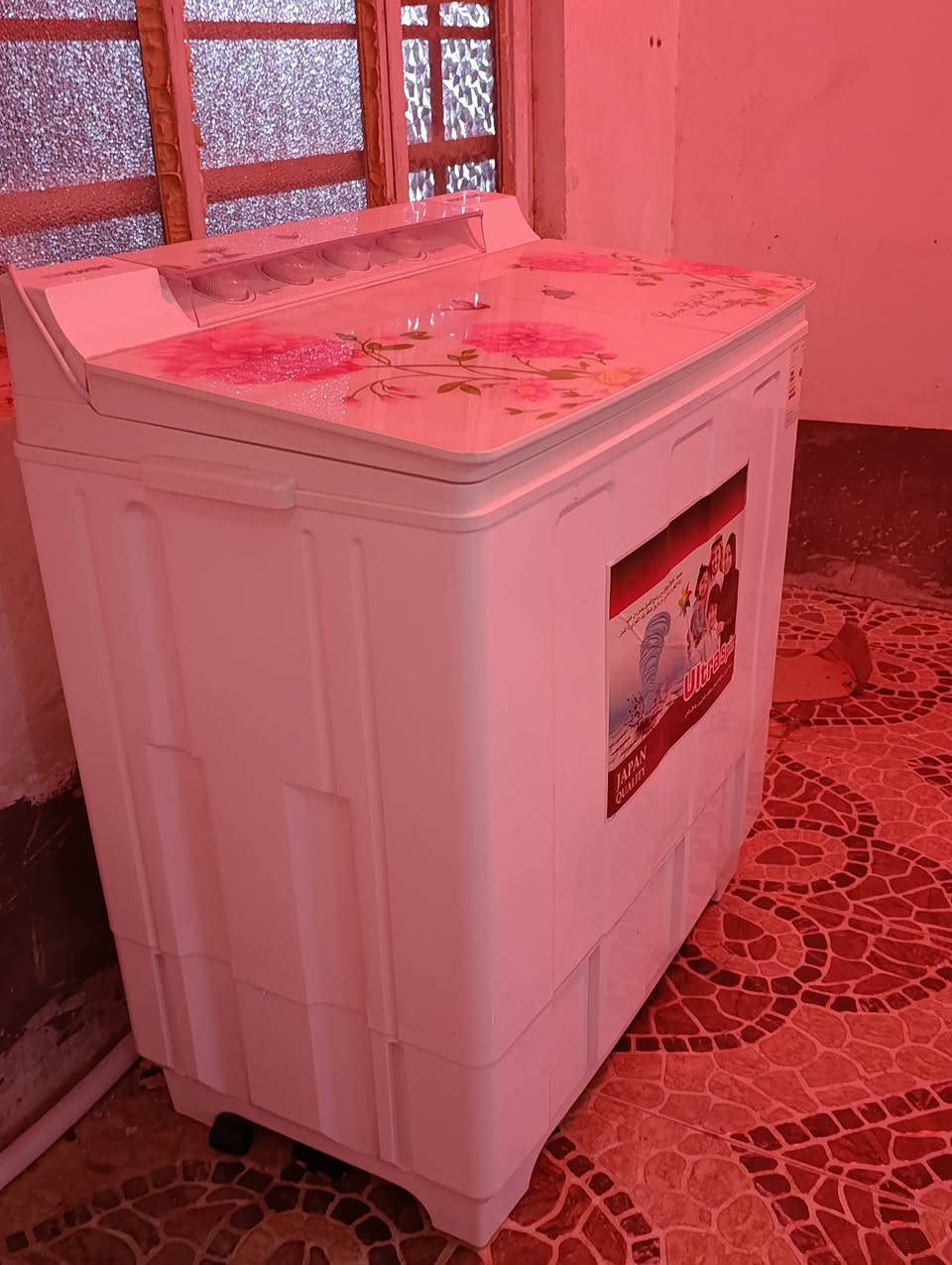 ⛔⛔☣️☣️للبيع 
 غسالة استخدام اسبوع  
صوبة كهربائية نفطية كهربائية ماركة KENWOOD 
المحمدية حي الحوراء 
واتساب  ***********
