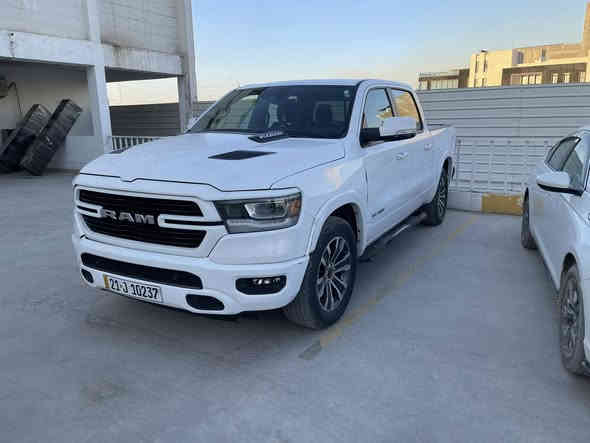 -دوج رام ٢٠٢١ للبيع 
-فئة سياره لارمي سبورت
-حادث بسيط 
-محرك ٥٧٠٠ هيهي 
-لون ابيض
-ماشيه 44 ميل
-حساس امامي خلفي 
-رادر جانبي 
-تشغيل عن بعد 
-تدفئه كشنات
-قاصه 
-باب كبير بدي قصير 
-رقم سليمانيه
-مكان سياره  بغداد الزعفرانيه
رقم الهاتف / ***********
السعر $ 30 وبيه مجال
