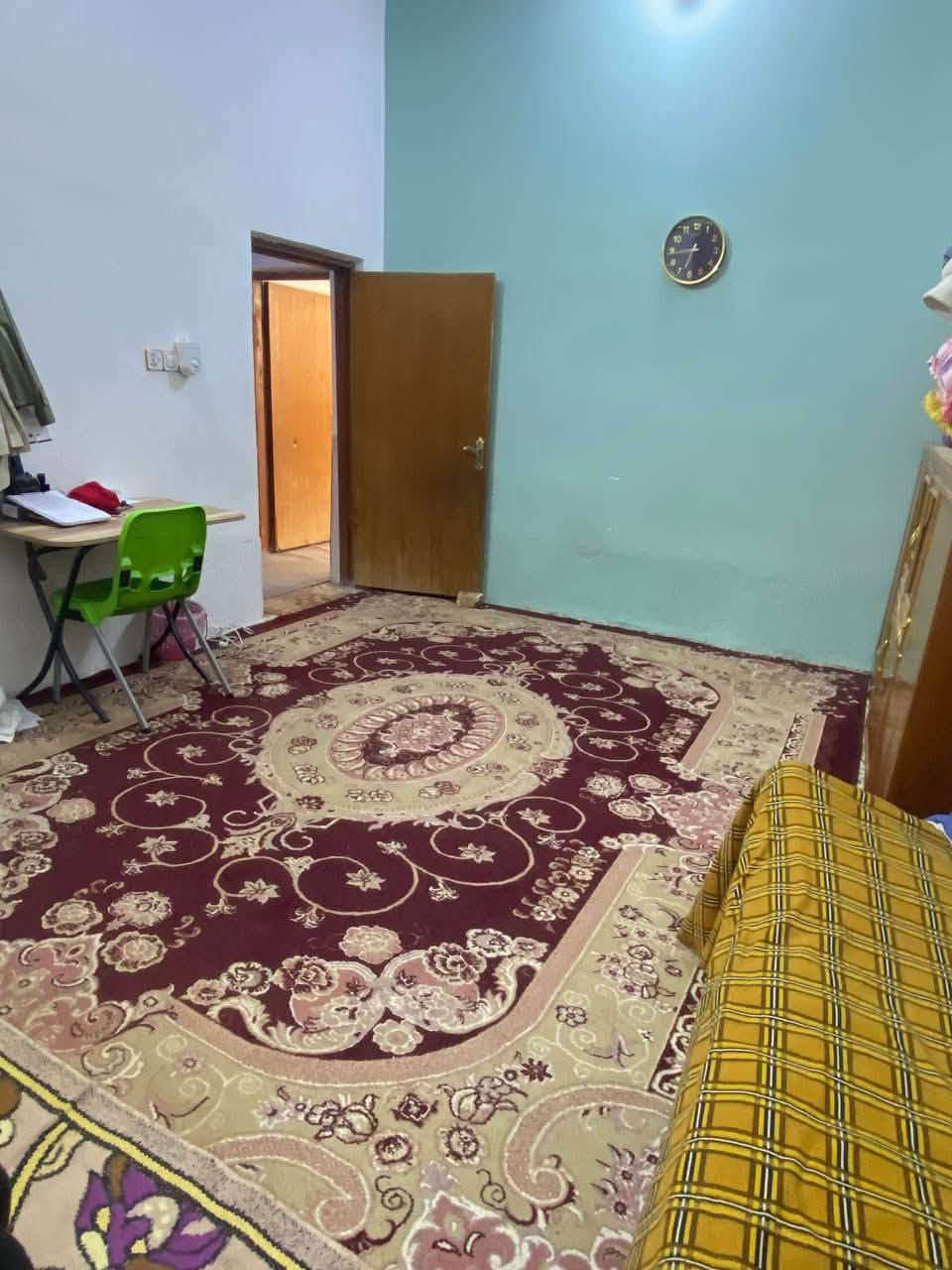 السلام عليكم بيت طابقين للبيع طابو زراعي المساحة٢٠٠متر السعر ٥٥ وبي مجال المكان طويريج الرجيبه الفرع المقابيل فرع المركز 
للتواصل :***********
