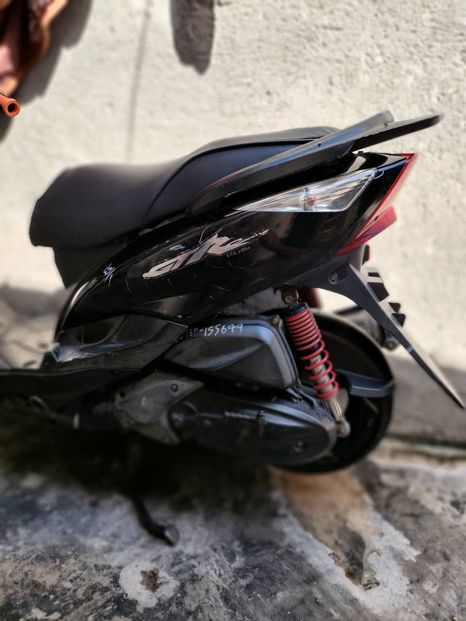 سلام عليكم شباب ثعلب جديدة كلش للمراوس بسكنس لد او فحل ***********
