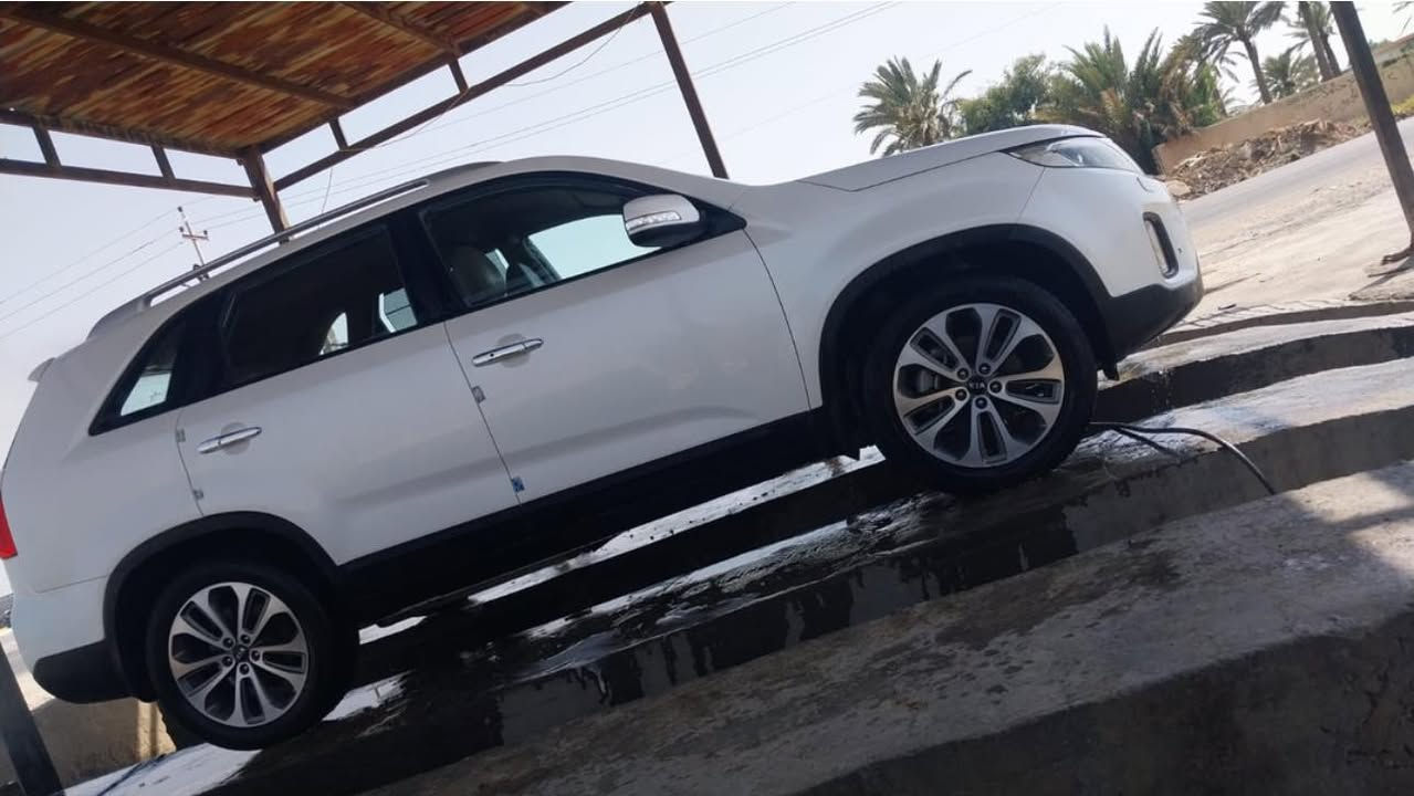 سلام وعليكم سورنتو للبيع خليجية 2014كفالة عامة فول مواصفات عدة الفتحة بصمت تشغيل بصمت ابواب بردات بلادية محرك 6v دوش   ابيض صدفي ماشية 108 حقيقي وقابلة لزيادة مكان سيارة بغداد السعر ٢١٠ وبية مجال بسيط للستفسار اتصل على الرقم*********** رجا لي ميعجبة المنشورلايكسر بحلال ناس كلشي اكو بسوك
