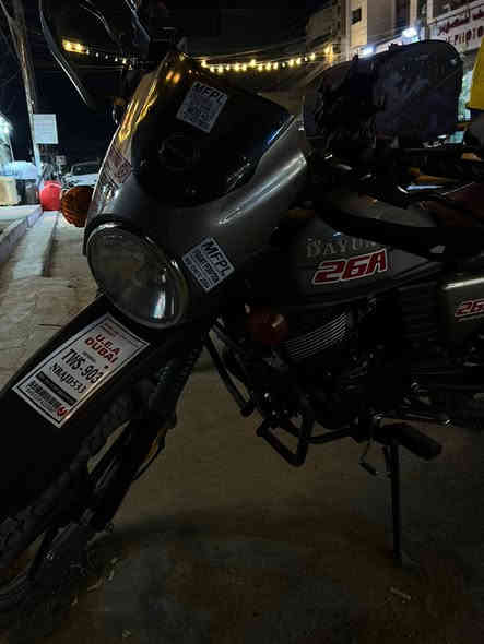 سلام عليكم دراجه دايوان جبلي موديل 23 رقم بغداد
نظافه كدامك 
سعر 2300 وبيها مجال بسيط
مكاني بغداد الثعالبه
الشراي يتصل 
***********
