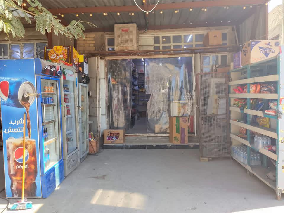 اسواق للبيع بشعلة بقطاع ١٢ مقابيل مدرسة النزاهة ***********
